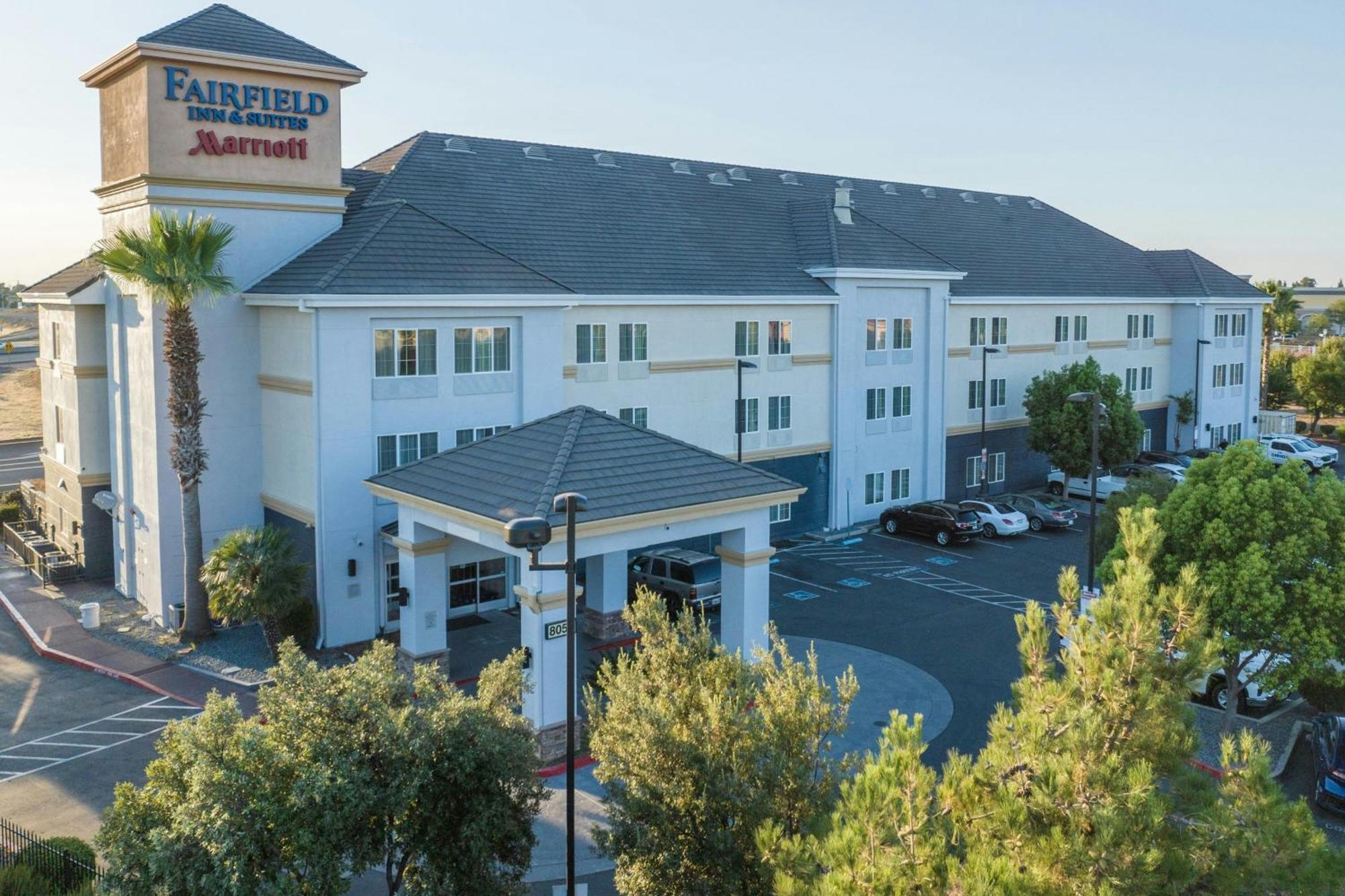 4 Fairfield Inn Hotels in California That Stand Out