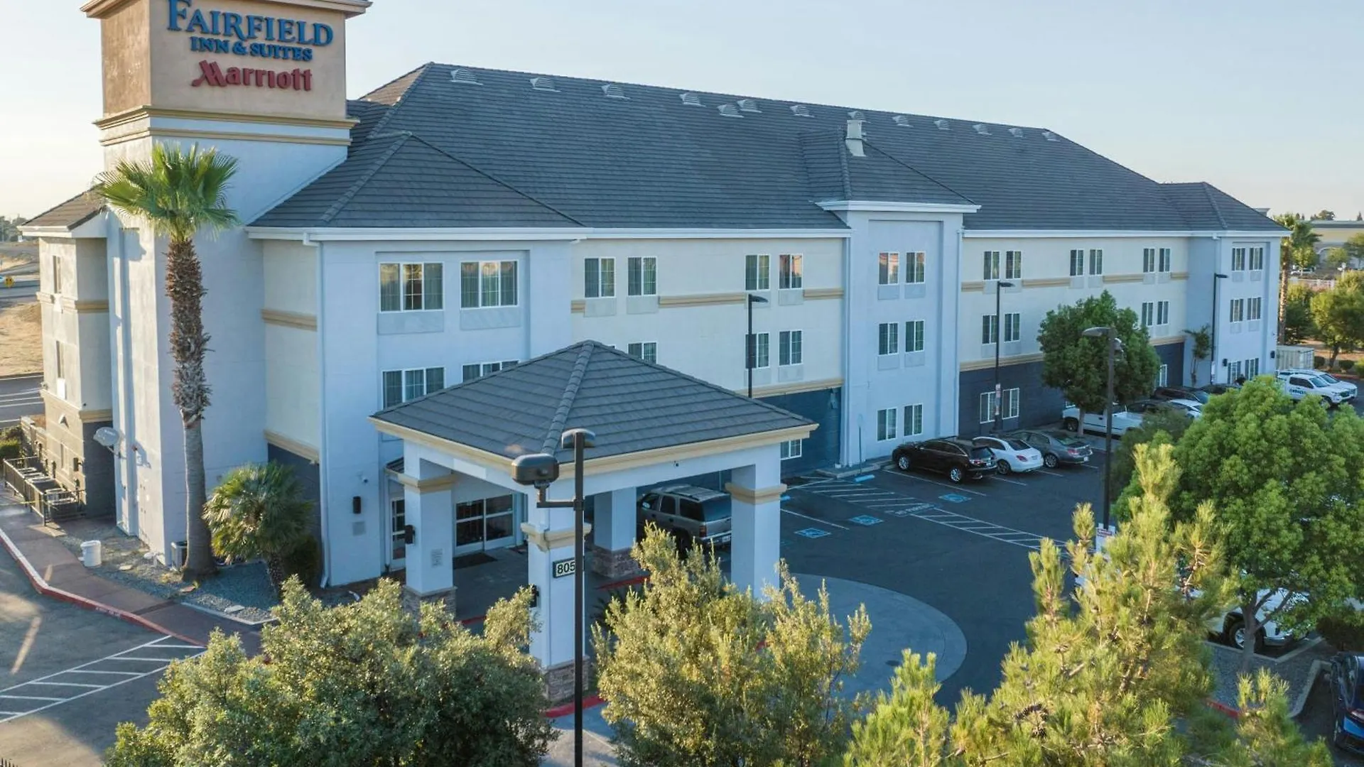 4 Fairfield Inn Hotels in California That Stand Out